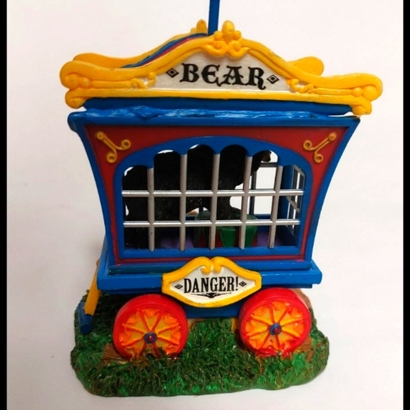 Lemax Circus Animal Cages Village Collectible Table Accents Bear - Picture 1 of 7